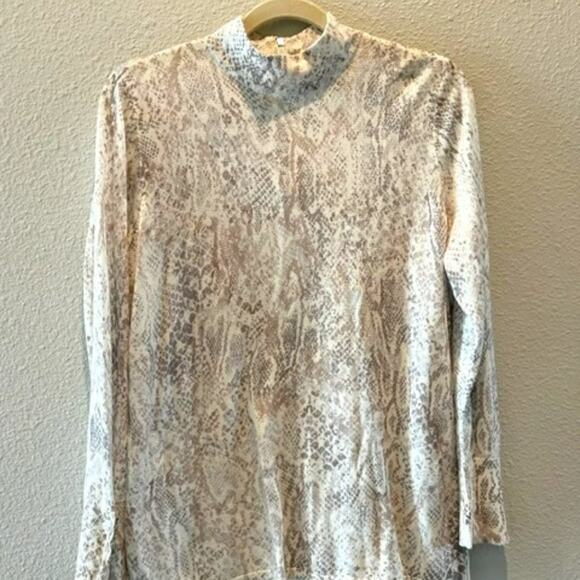 Chico's Mock Neck Snakeskin Sweater Sz M - Picture 4 of 15